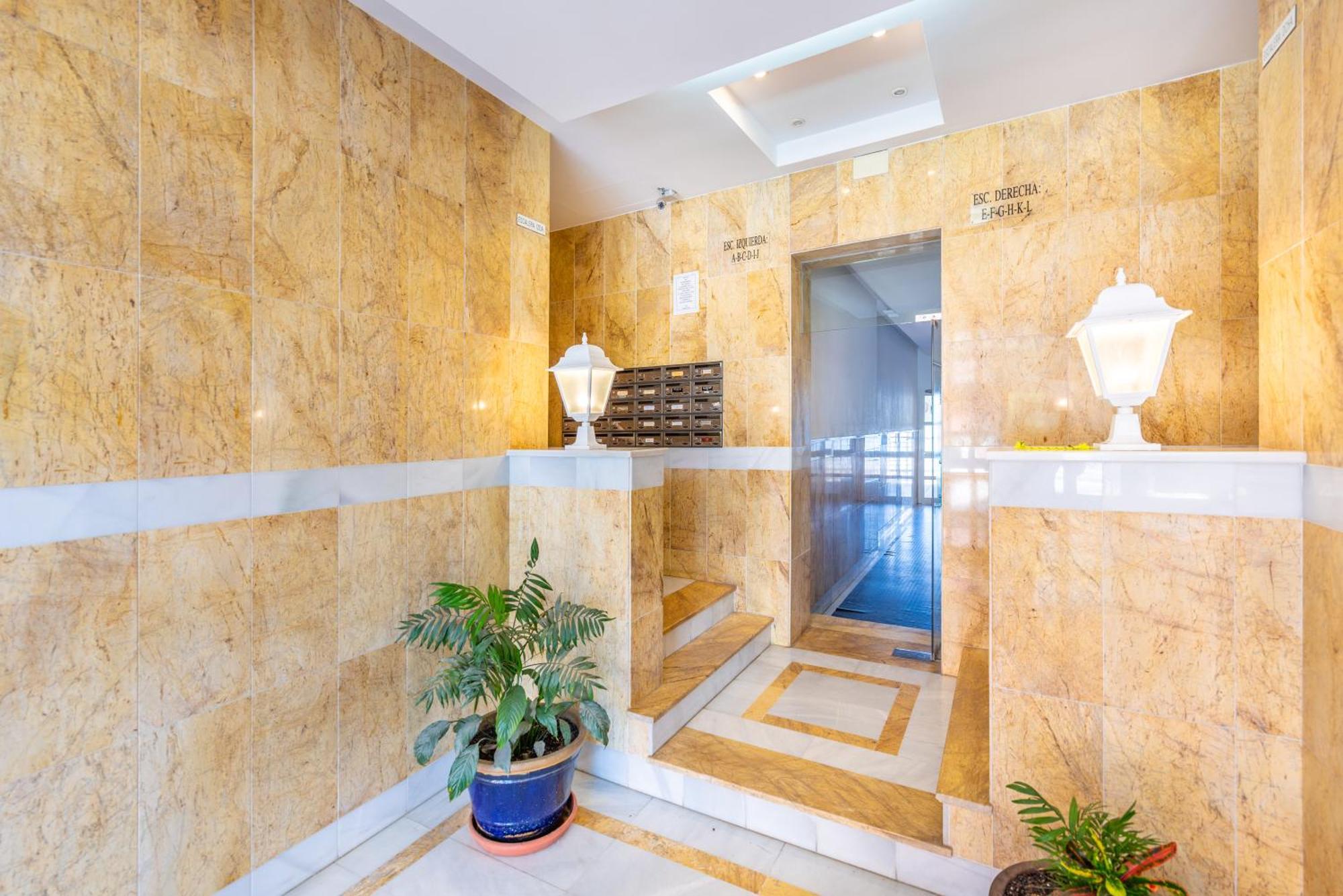 Wintowinrentals 1ª Linea De Playa, Parking Y Wifi Rincon de la Victoria Luaran gambar